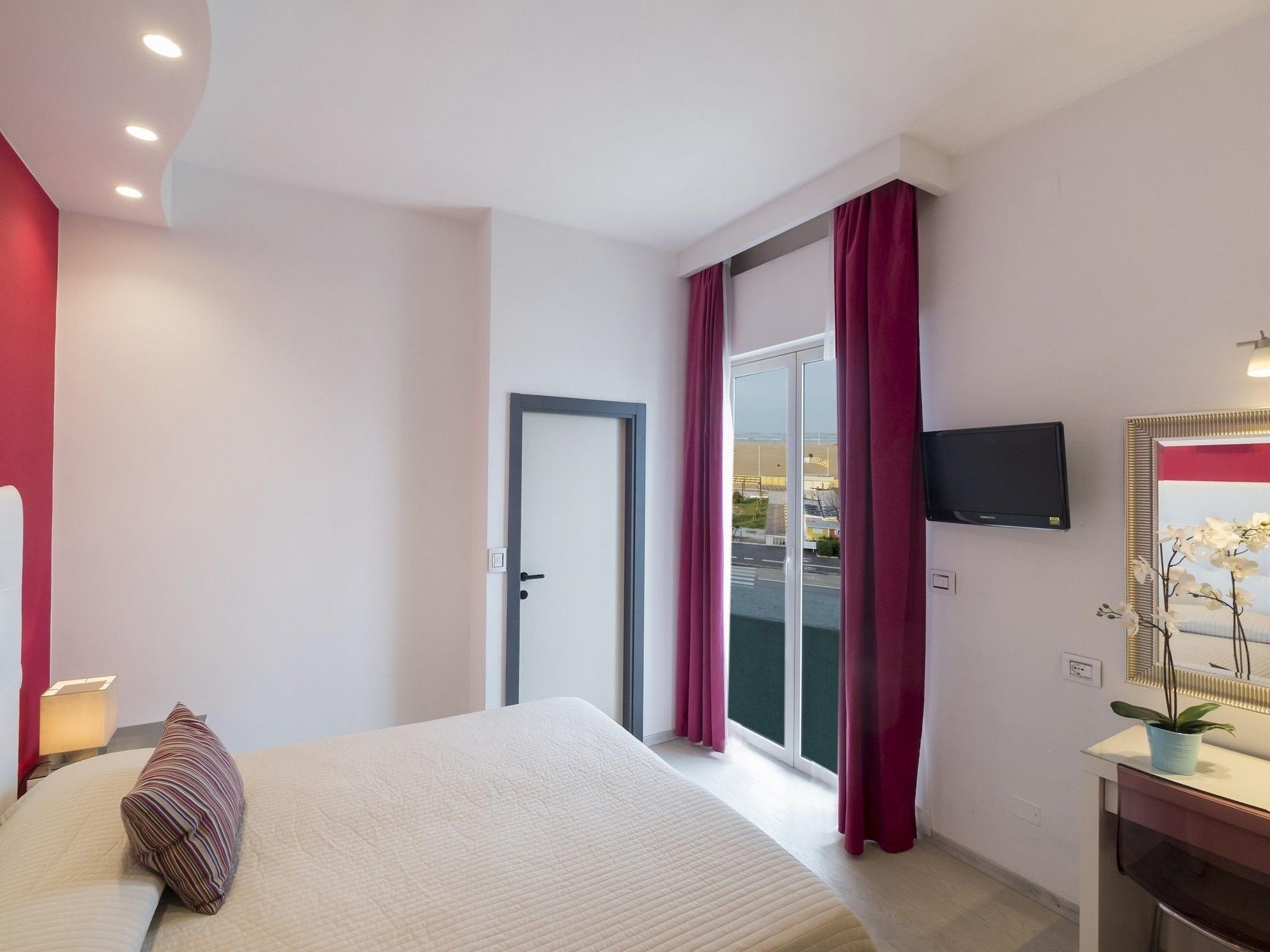 Hotel Levante Rimini Exteriér fotografie