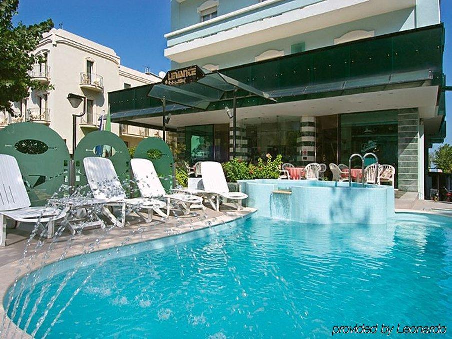 Hotel Levante Rimini Exteriér fotografie