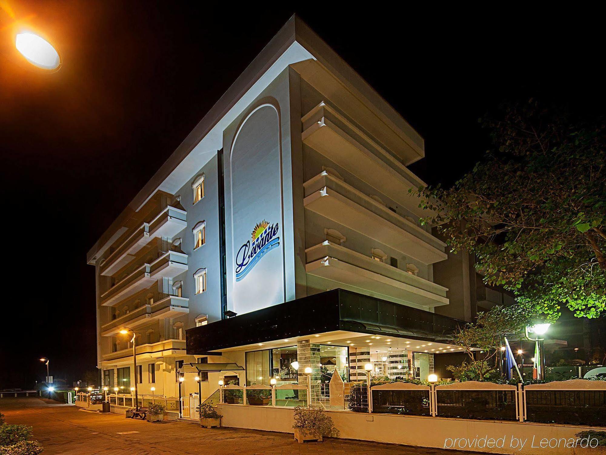 Hotel Levante Rimini Exteriér fotografie