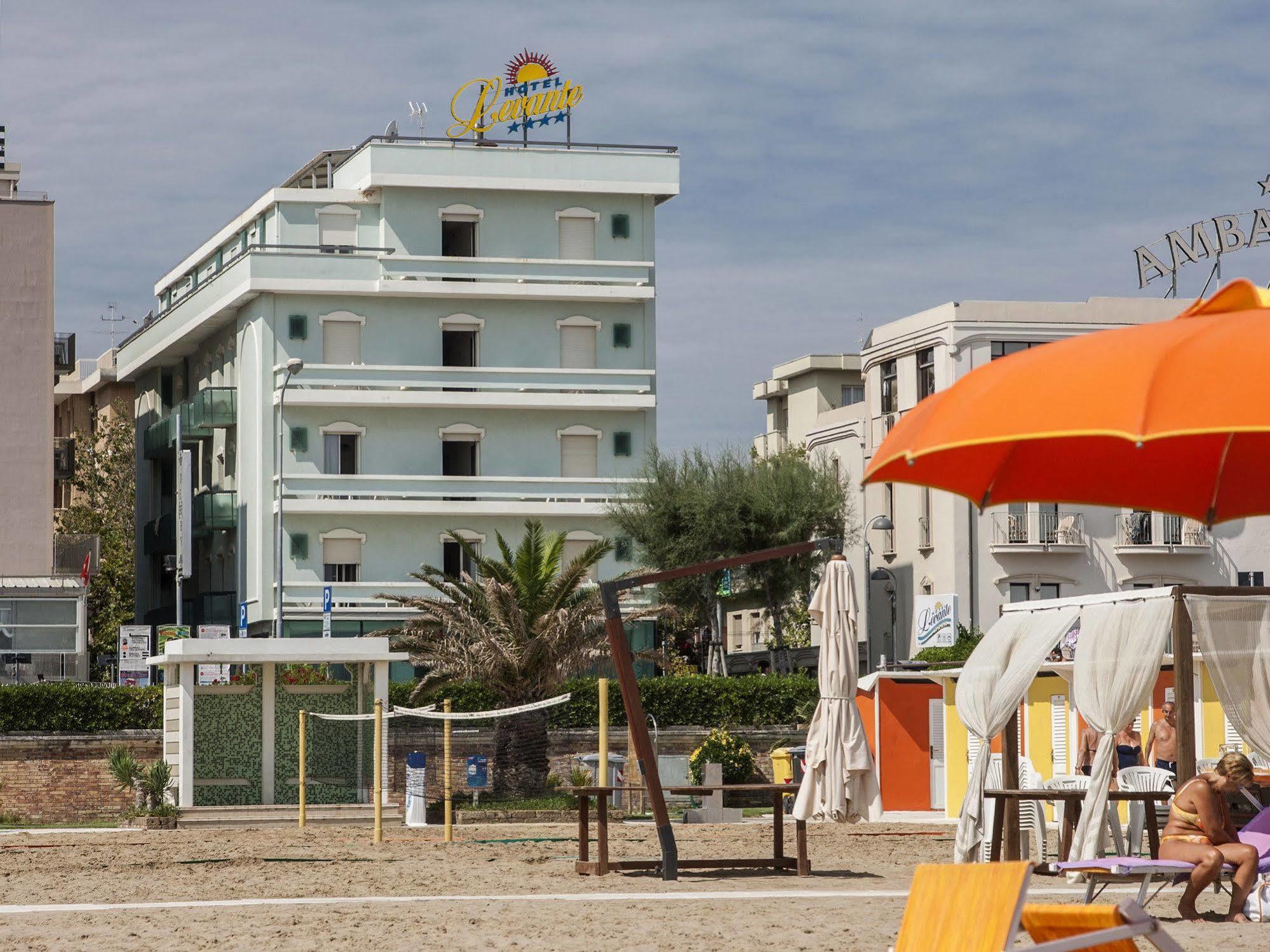 Hotel Levante Rimini Exteriér fotografie
