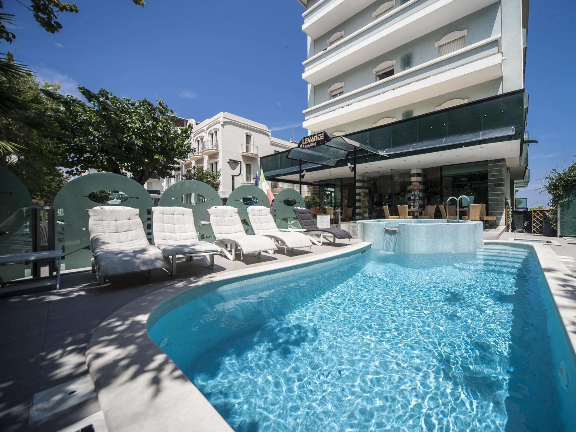 Hotel Levante Rimini Exteriér fotografie